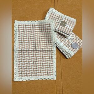 QUANSHANGJU Placemat set of 8